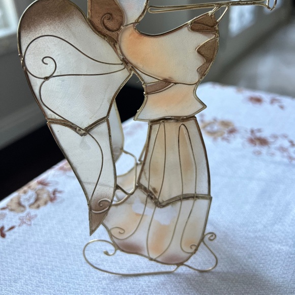 Capiz Seashell Ornaments - Picture 4 of 10